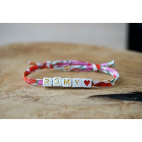 bracelet gris gravé