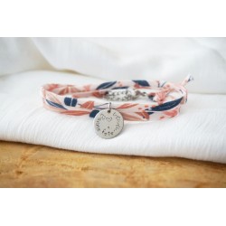 bracelet gris gravé